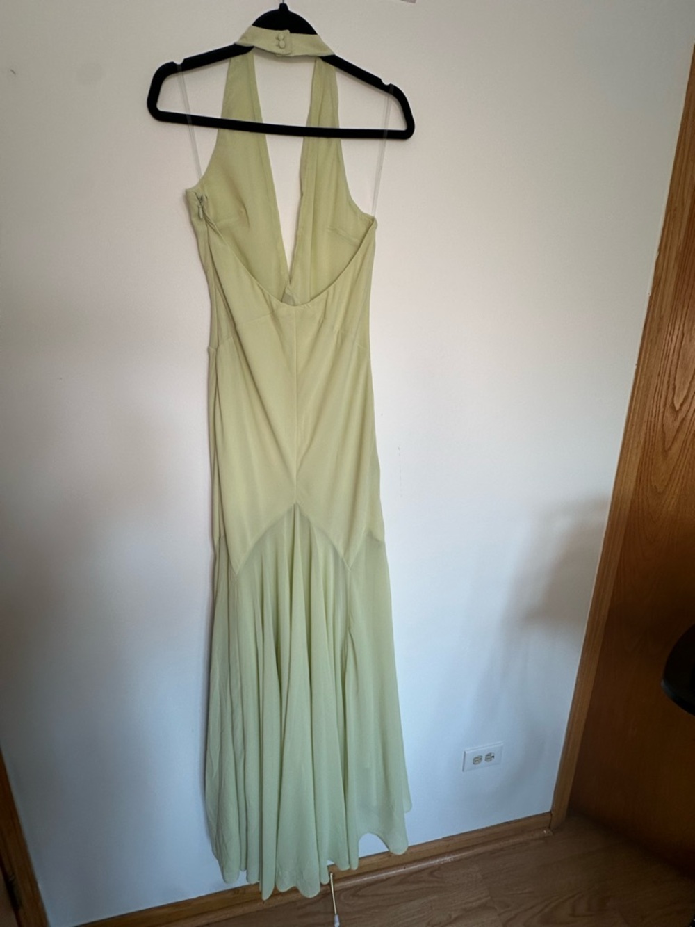 House of CB Pastel Green Backless Mermaid Gown - Picture 6 of 12